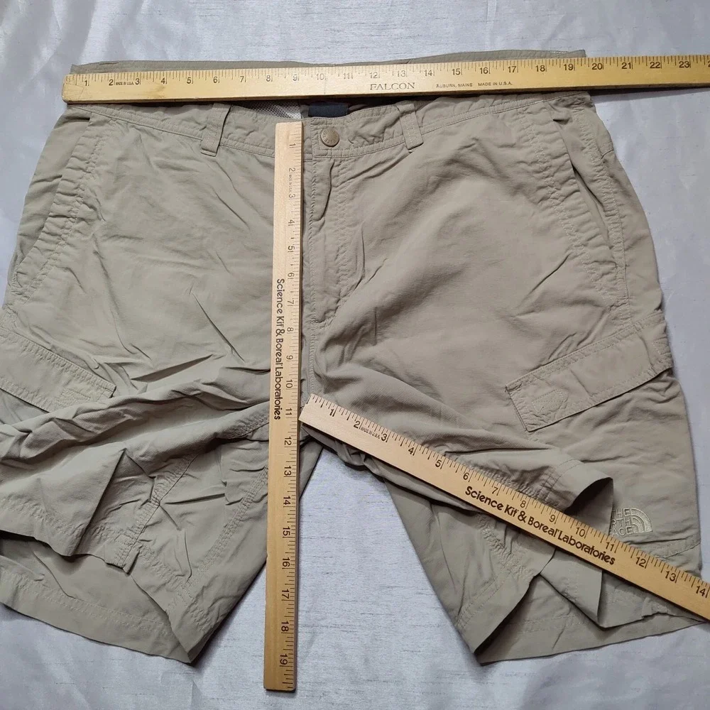 NORTH‎ FACE Men Size 40 Khaki Nylon Hiking 9